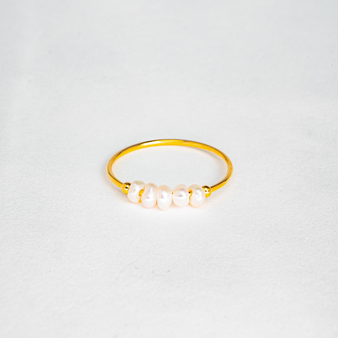 Petite Pearl Ring
